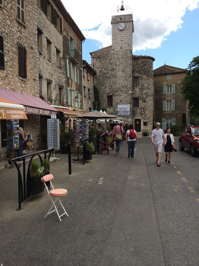 Auberge De Tourrettes Exterior photo