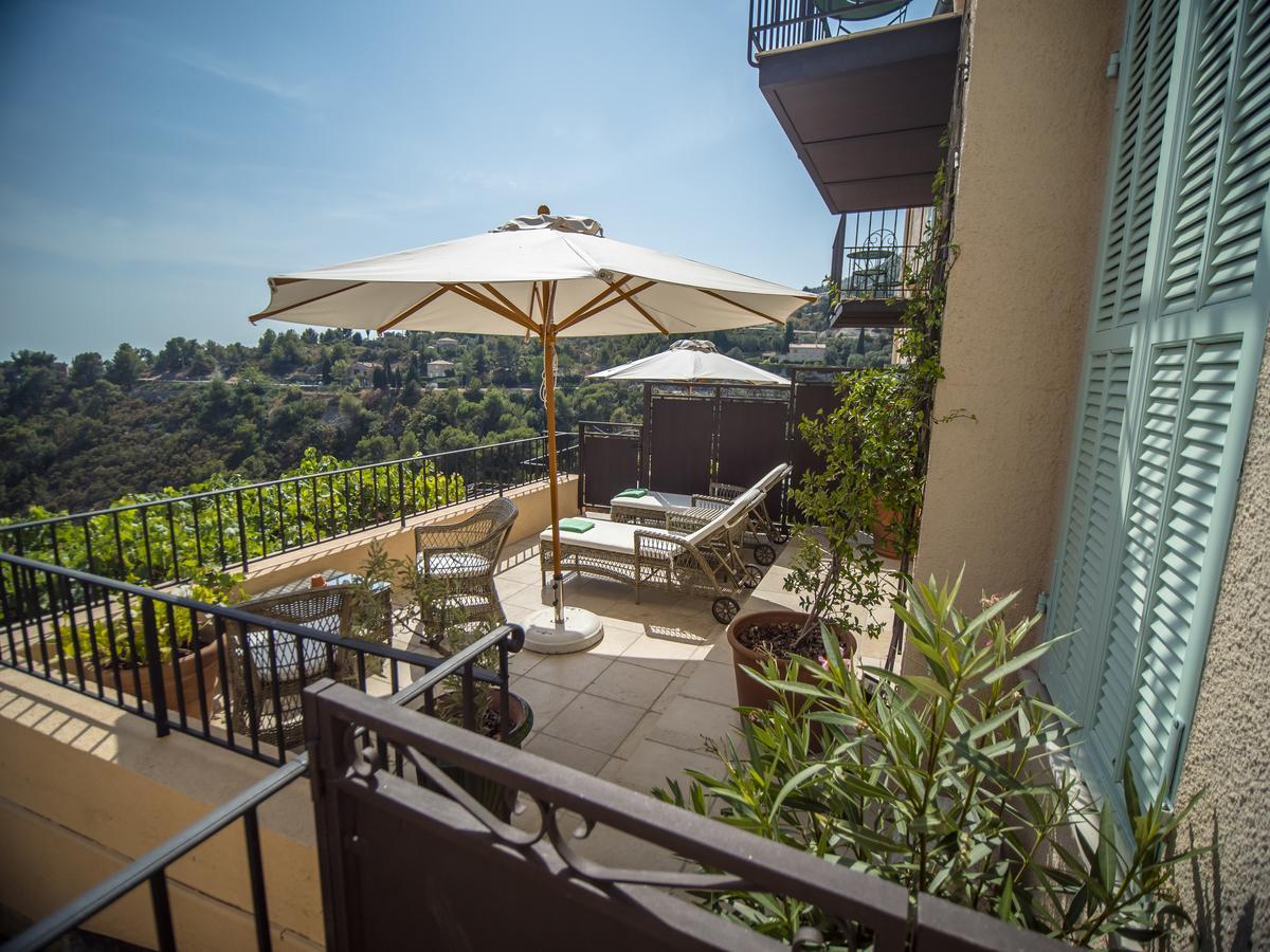 Auberge De Tourrettes Exterior photo