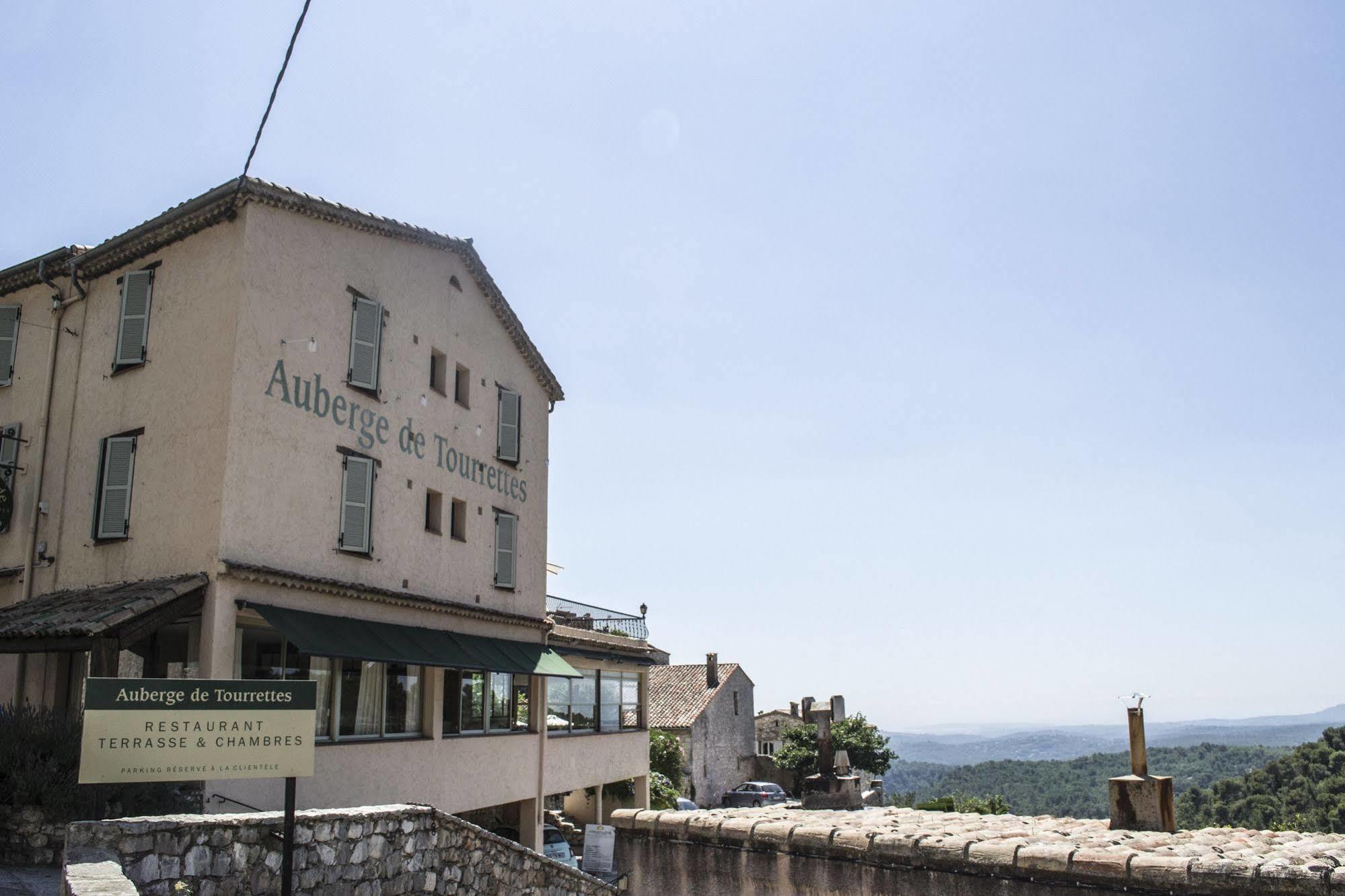 Auberge De Tourrettes Exterior photo